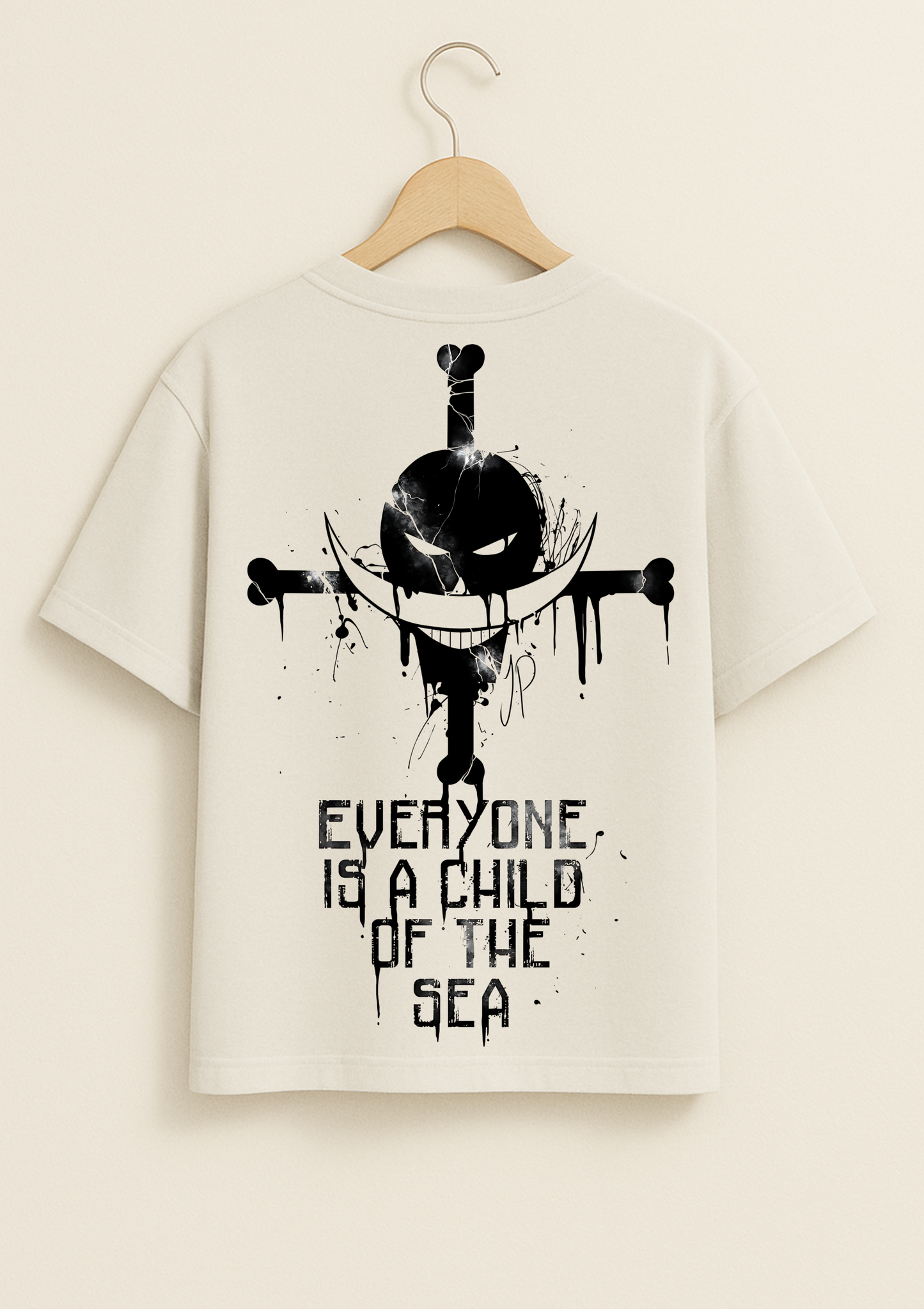 Everyone is a child of the sea Oversized T Shirt